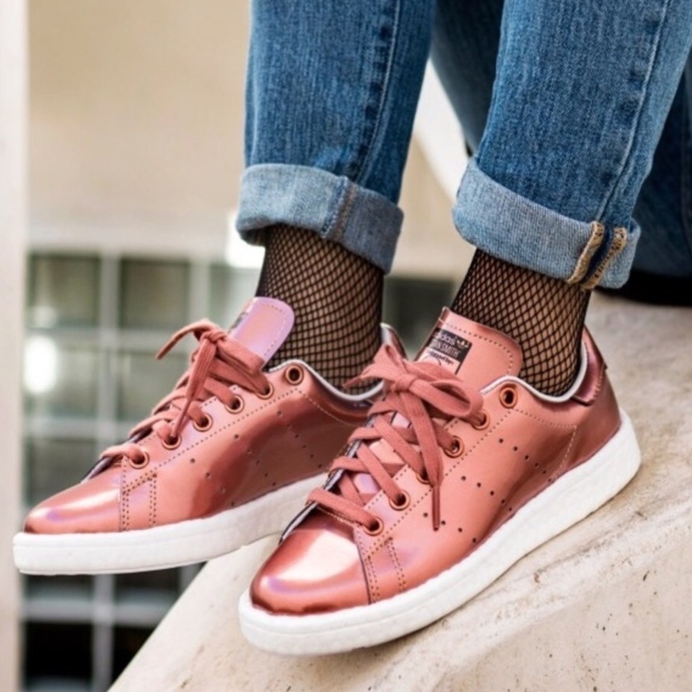 ADIDAS STAN SMITH BOOST PINK METALLIC BB0107 SNEAKERS SIZE 6 - Picture 1 of 13